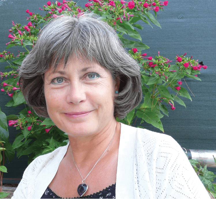 INTER-médiés, inter-medies, intermédiés, intermedies,